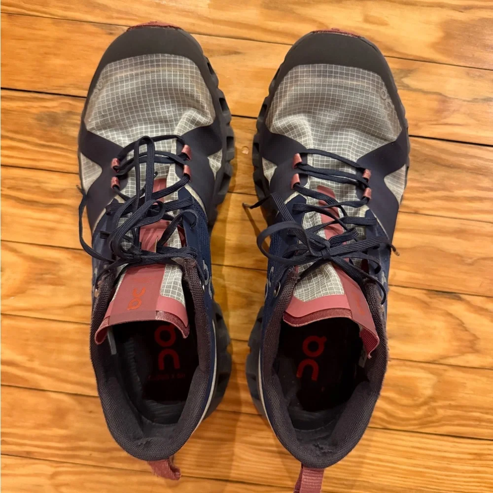 On Cloud Women Shoes Size 8.5 - Picture 2 of 9